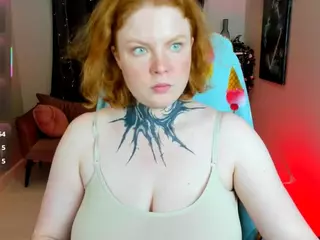 CassieRedKiss's Live Sex Cam Show