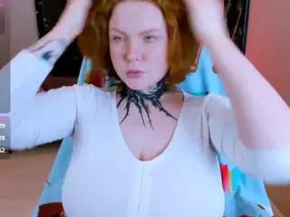 CassieRedKiss's Live Sex Cam Show