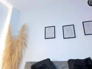chantal-smith's Live Sex Cam Show
