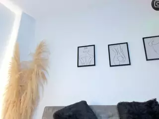 chantal-smith's Live Sex Cam Show