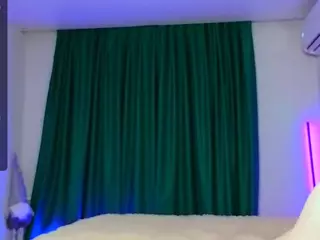 Emma-Davis's Live Sex Cam Show