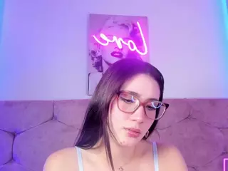 lunar-leen's Live Sex Cam Show