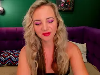 EvaMoran's Live Sex Cam Show