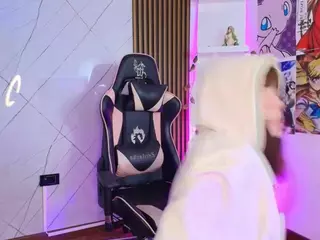 FluffyBubble21's Live Sex Cam Show
