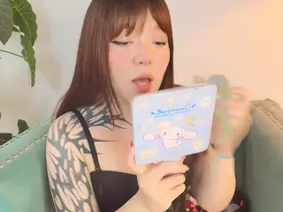 FluffyBubble21's Live Sex Cam Show