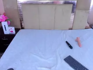 LizBrookx's Live Sex Cam Show