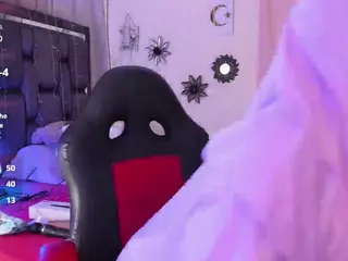 MELISSAMASSU's Live Sex Cam Show