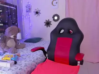 MELISSAMASSU's Live Sex Cam Show