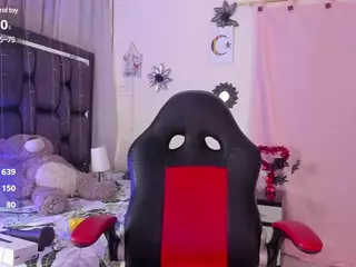 MELISSAMASSU's Live Sex Cam Show