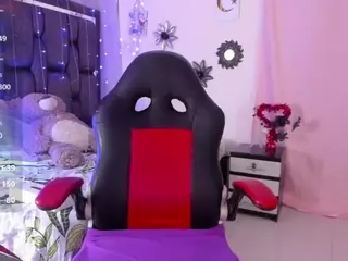 MELISSAMASSU's Live Sex Cam Show