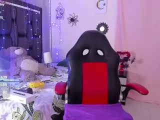MELISSAMASSU's Live Sex Cam Show