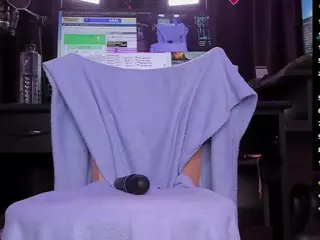 RaissaSky's Live Sex Cam Show