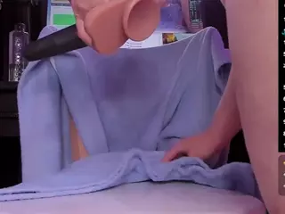 RaissaSky's Live Sex Cam Show