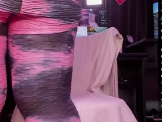 RaissaSky's Live Sex Cam Show