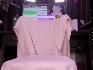 RaissaSky's Live Sex Cam Show