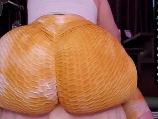 RaissaSky's Live Sex Cam Show
