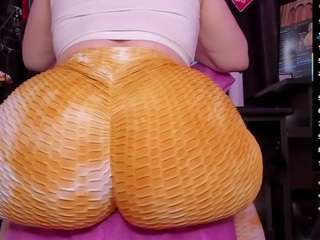 Live cam show with RaissaSky