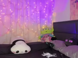 NanaLeon's Live Sex Cam Show