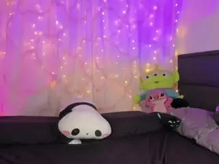 NanaLeon's Live Sex Cam Show