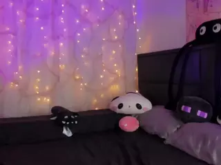 NanaLeon's Live Sex Cam Show