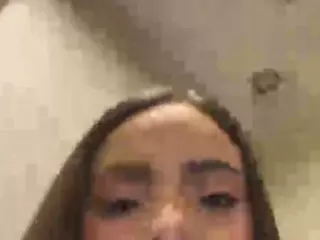 Pamela-White's Live Sex Cam Show