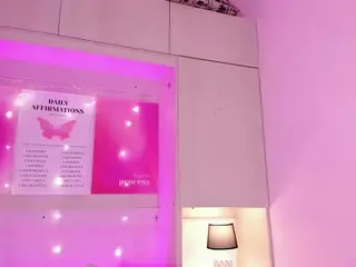TamaraZaki's Live Sex Cam Show