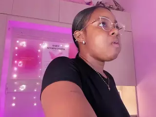 TamaraZaki's Live Sex Cam Show