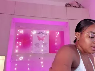 TamaraZaki's Live Sex Cam Show