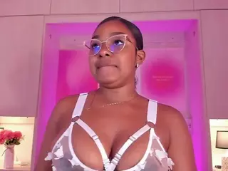 TamaraZaki's Live Sex Cam Show