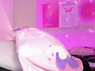 TamaraZaki's Live Sex Cam Show