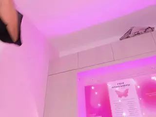 TamaraZaki's Live Sex Cam Show