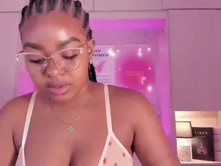 TamaraZaki's Live Sex Cam Show