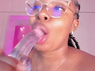 TamaraZaki's Live Sex Cam Show
