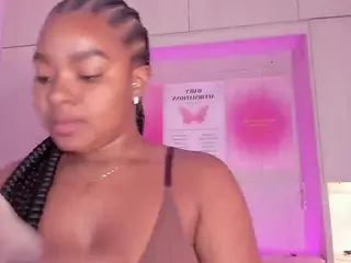 TamaraZaki's Live Sex Cam Show