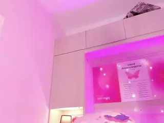 TamaraZaki's Live Sex Cam Show