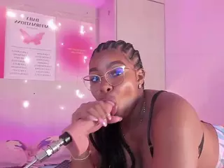 TamaraZaki's Live Sex Cam Show