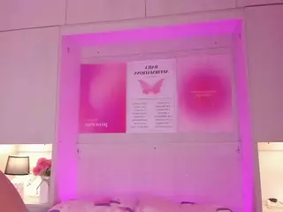TamaraZaki's Live Sex Cam Show