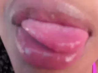 TamaraZaki's Live Sex Cam Show
