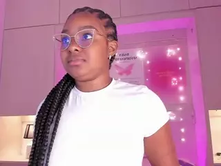 TamaraZaki's Live Sex Cam Show
