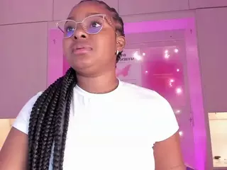 TamaraZaki's Live Sex Cam Show