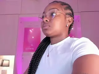 TamaraZaki's Live Sex Cam Show