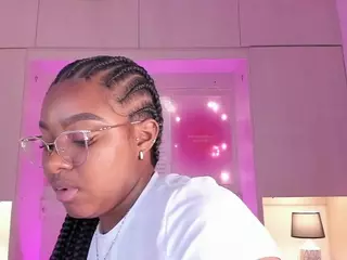 TamaraZaki's Live Sex Cam Show