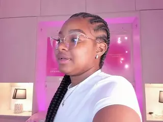 TamaraZaki's Live Sex Cam Show
