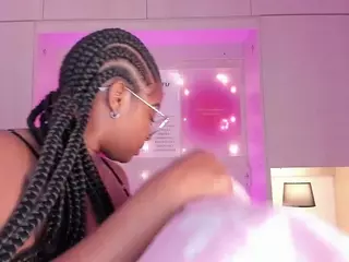 TamaraZaki's Live Sex Cam Show