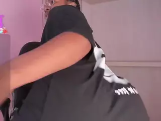 TamaraZaki's Live Sex Cam Show