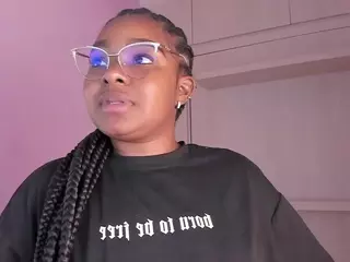 TamaraZaki's Live Sex Cam Show