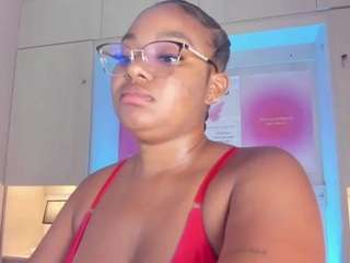 Live cam show with Tamara