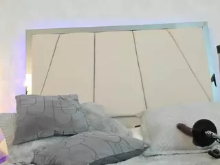 VIcky's Live Sex Cam Show