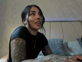 VIcky's Live Sex Cam Show