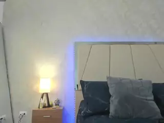 VIcky's Live Sex Cam Show